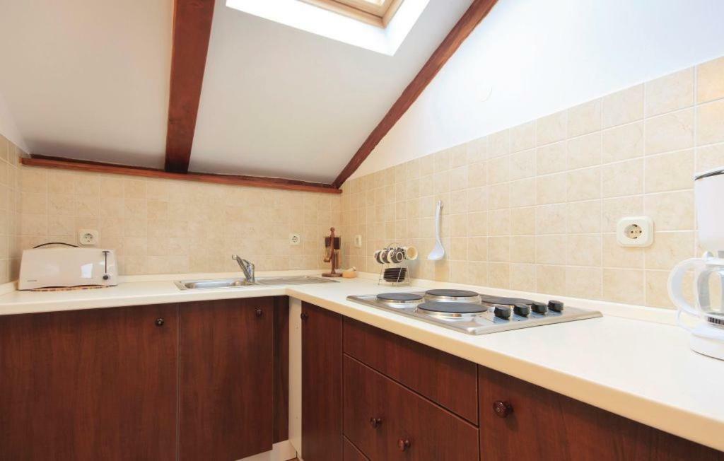 Apartments Ladonja ميدولين المظهر الخارجي الصورة