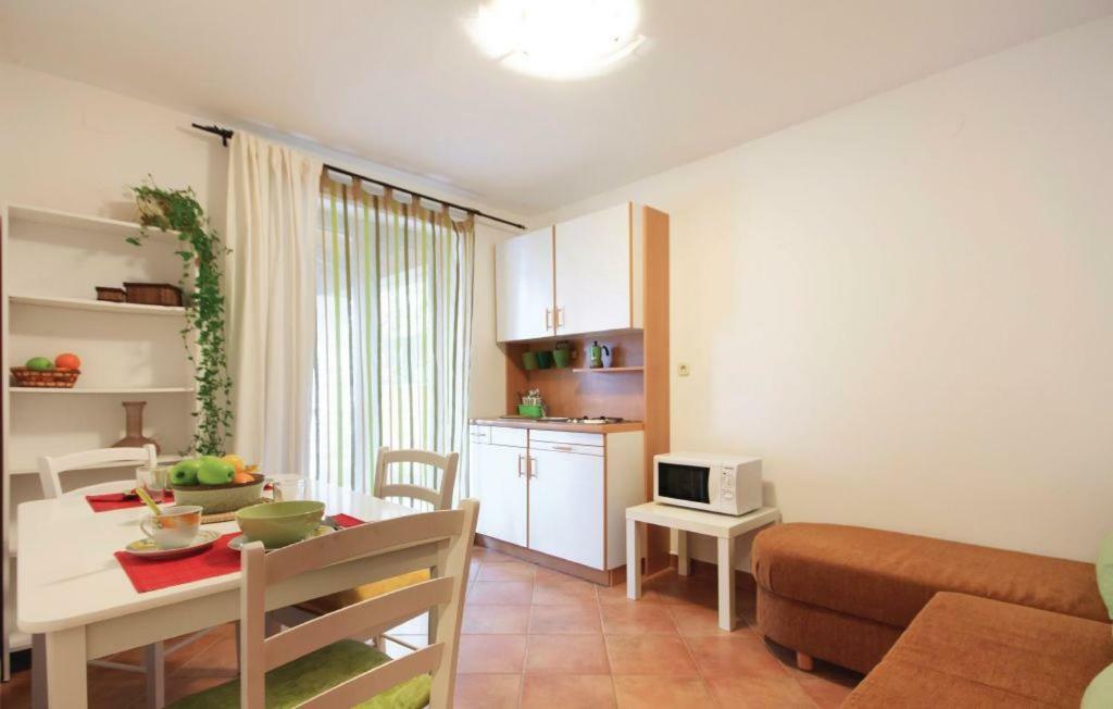 Apartments Ladonja ميدولين المظهر الخارجي الصورة
